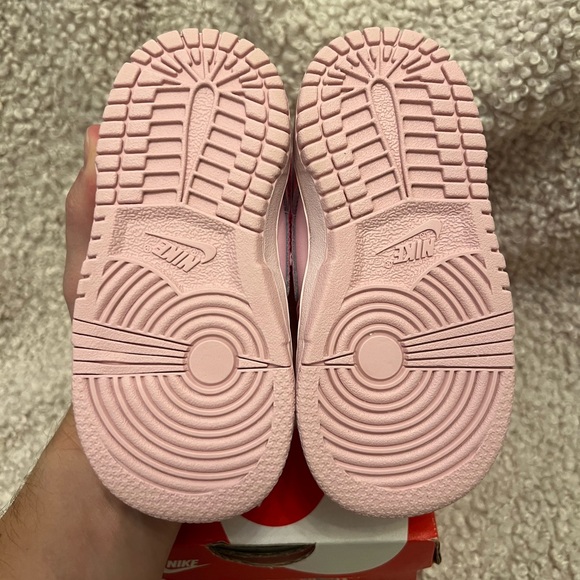 Toddler Nike Dunk Triple Pink 6 - Picture 7 of 7